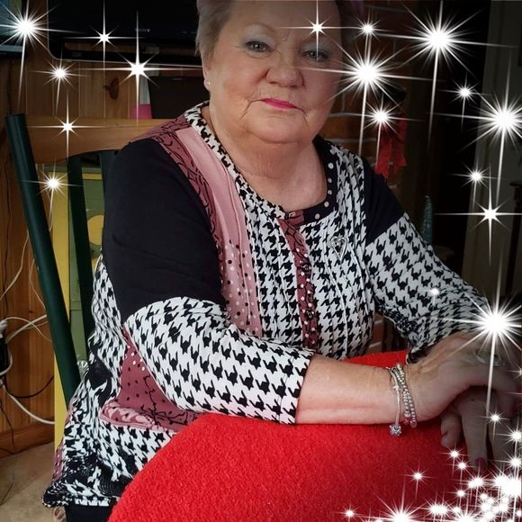 Meet your Posher, Ginette - Picture 1 of 1